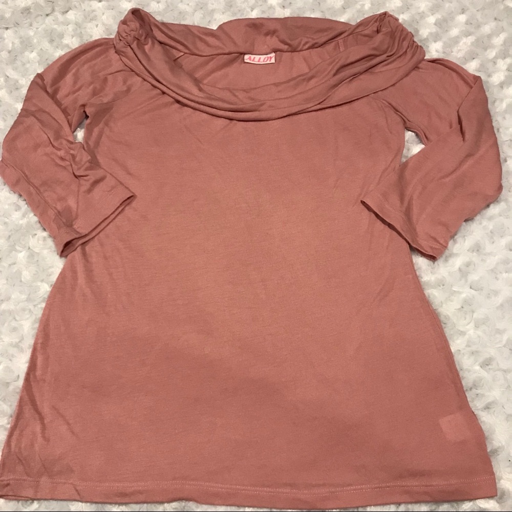 ALLOY BLUSH COLOR COLD SHOULDER TOP SZ L